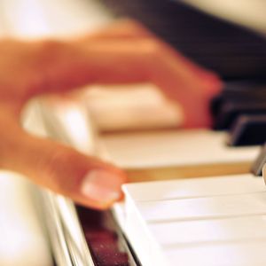 9岁的小女孩的光着屁股照片
